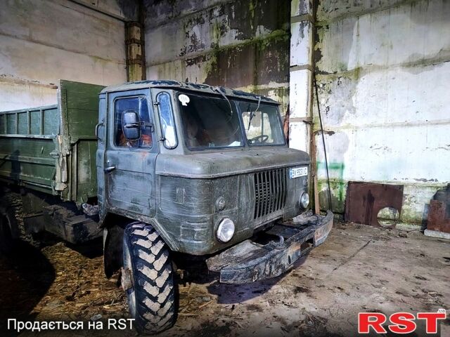 Зеленый ГАЗ 66, объемом двигателя 2.4 л и пробегом 250 тыс. км за 8000 $, фото 1 на Automoto.ua