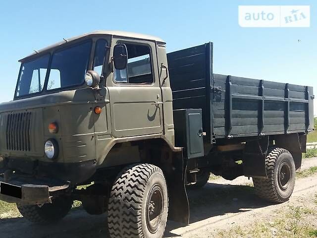 Зелений ГАЗ 66, об'ємом двигуна 4.8 л та пробігом 100 тис. км за 4300 $, фото 1 на Automoto.ua