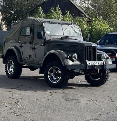 Зеленый ГАЗ 69, объемом двигателя 2.4 л и пробегом 1000 тыс. км за 3102 $, фото 1 на Automoto.ua