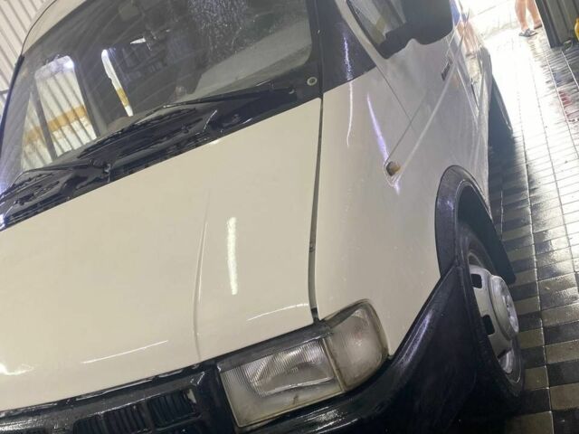Белый ГАЗ Другая, объемом двигателя 2.4 л и пробегом 250 тыс. км за 1300 $, фото 1 на Automoto.ua