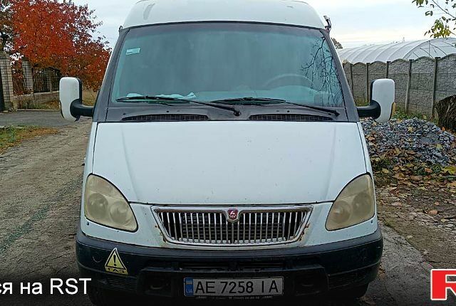 Белый ГАЗ Газель, объемом двигателя 2.5 л и пробегом 281 тыс. км за 3000 $, фото 1 на Automoto.ua