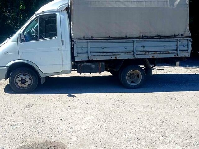 Белый ГАЗ Газель, объемом двигателя 2.3 л и пробегом 140 тыс. км за 1600 $, фото 1 на Automoto.ua