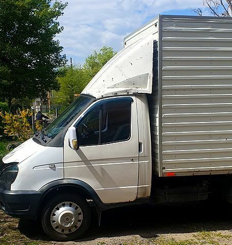 Белый ГАЗ Газель, объемом двигателя 2.3 л и пробегом 300 тыс. км за 3000 $, фото 1 на Automoto.ua