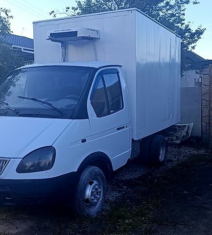 Белый ГАЗ Газель, объемом двигателя 2.3 л и пробегом 123 тыс. км за 2400 $, фото 1 на Automoto.ua