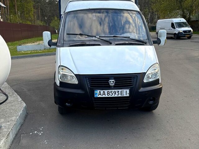 Белый ГАЗ Газель, объемом двигателя 2.3 л и пробегом 410 тыс. км за 4200 $, фото 1 на Automoto.ua