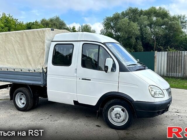 Белый ГАЗ Газель, объемом двигателя 2.3 л и пробегом 210 тыс. км за 2550 $, фото 1 на Automoto.ua