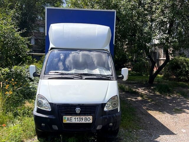 Белый ГАЗ Газель, объемом двигателя 2.5 л и пробегом 394 тыс. км за 3000 $, фото 1 на Automoto.ua