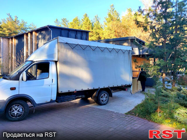 Белый ГАЗ Газель, объемом двигателя 2.5 л и пробегом 200 тыс. км за 3000 $, фото 1 на Automoto.ua