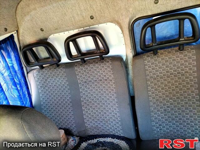 Білий ГАЗ Газель, об'ємом двигуна 2.5 л та пробігом 200 тис. км за 2000 $, фото 1 на Automoto.ua