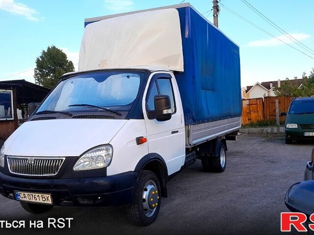 Белый ГАЗ Газель, объемом двигателя 2.4 л и пробегом 285 тыс. км за 3900 $, фото 1 на Automoto.ua