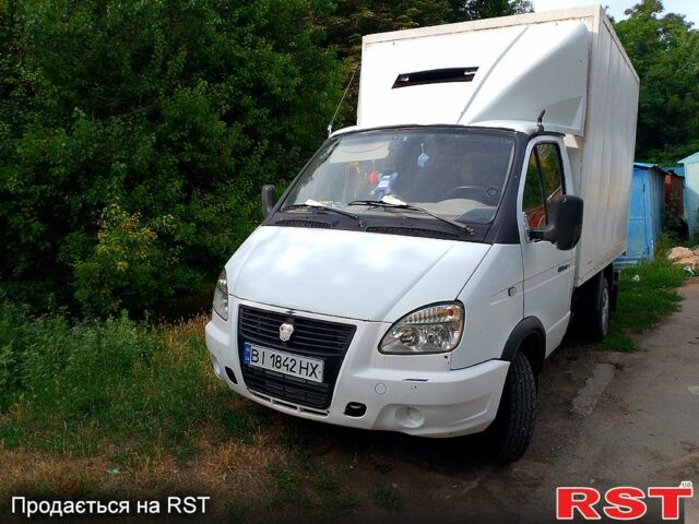 Белый ГАЗ Газель, объемом двигателя 2.5 л и пробегом 200 тыс. км за 3999 $, фото 1 на Automoto.ua
