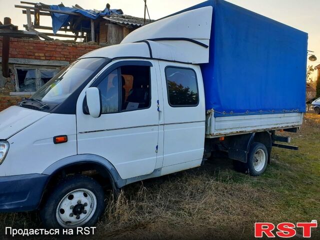 Белый ГАЗ Газель, объемом двигателя 2.5 л и пробегом 218 тыс. км за 3200 $, фото 1 на Automoto.ua