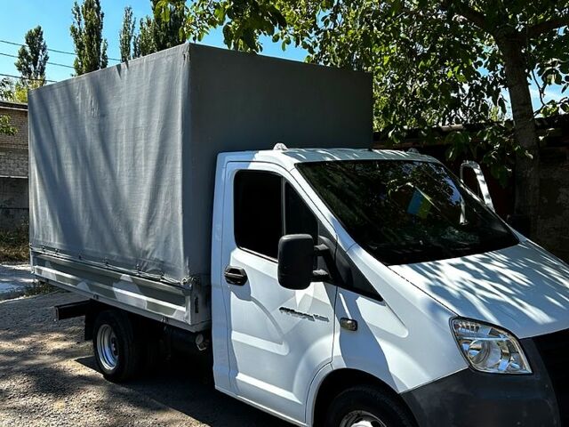 Белый ГАЗ Газель, объемом двигателя 2.7 л и пробегом 164 тыс. км за 10200 $, фото 1 на Automoto.ua
