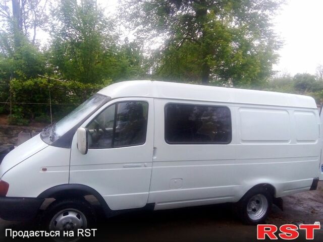 Белый ГАЗ Газель, объемом двигателя 2.5 л и пробегом 100 тыс. км за 1600 $, фото 1 на Automoto.ua