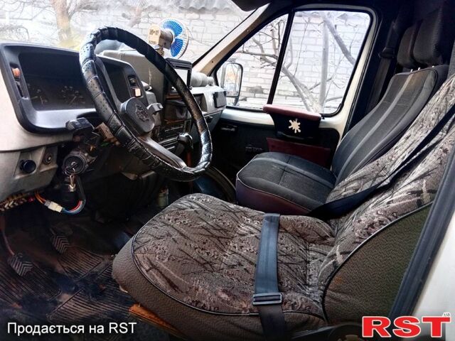 Білий ГАЗ Газель, об'ємом двигуна 2.3 л та пробігом 77 тис. км за 1399 $, фото 1 на Automoto.ua