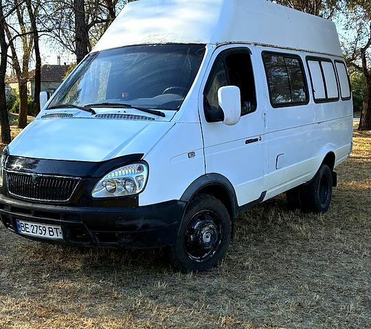 Белый ГАЗ Газель, объемом двигателя 2.3 л и пробегом 300 тыс. км за 1350 $, фото 1 на Automoto.ua