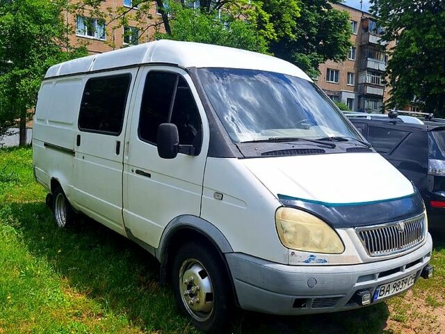 Белый ГАЗ Газель, объемом двигателя 2.4 л и пробегом 205 тыс. км за 1250 $, фото 1 на Automoto.ua