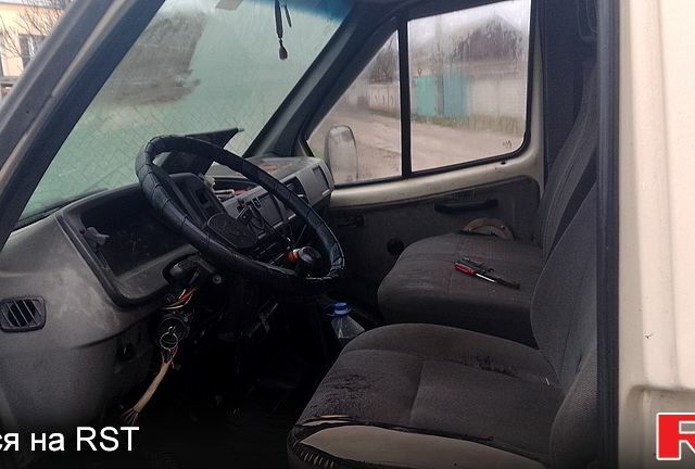 Бежевый ГАЗ Газель, объемом двигателя 2.4 л и пробегом 200 тыс. км за 1550 $, фото 1 на Automoto.ua