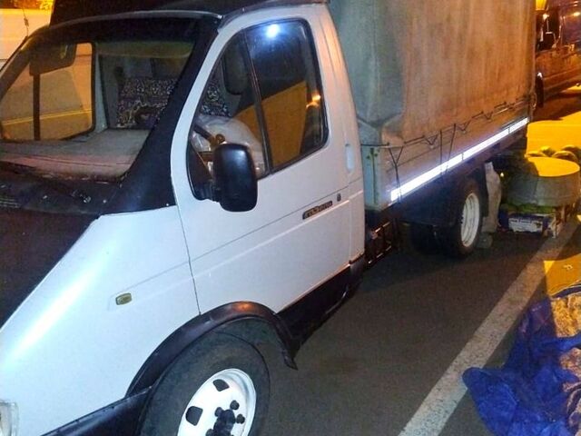 Сірий ГАЗ Газель, об'ємом двигуна 2.5 л та пробігом 0 тис. км за 2000 $, фото 1 на Automoto.ua