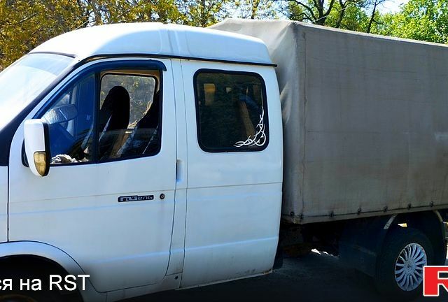 Серый ГАЗ Газель, объемом двигателя 2.3 л и пробегом 280 тыс. км за 2600 $, фото 1 на Automoto.ua