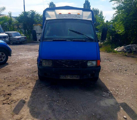 Синий ГАЗ Газель, объемом двигателя 2.3 л и пробегом 158 тыс. км за 1100 $, фото 1 на Automoto.ua