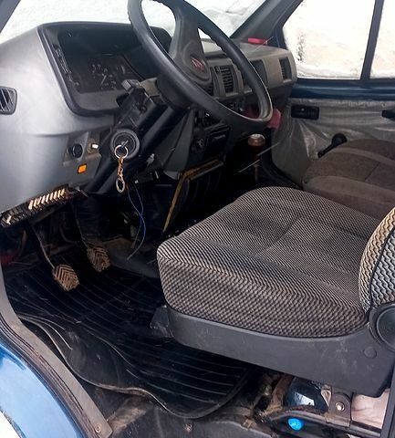 Синій ГАЗ Газель, об'ємом двигуна 2.5 л та пробігом 60 тис. км за 2800 $, фото 1 на Automoto.ua