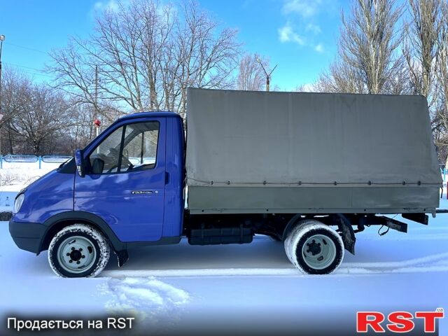 Синий ГАЗ Газель, объемом двигателя 2.5 л и пробегом 1650 тыс. км за 4200 $, фото 1 на Automoto.ua