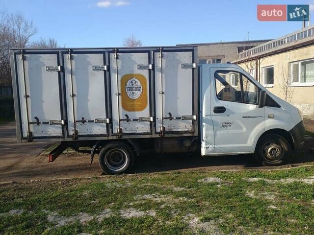 Белый ГАЗ Next, объемом двигателя 2.69 л и пробегом 179 тыс. км за 5500 $, фото 1 на Automoto.ua