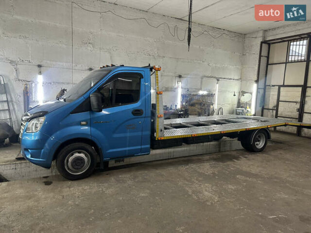 Синий ГАЗ Next, объемом двигателя 2.78 л и пробегом 182 тыс. км за 12400 $, фото 1 на Automoto.ua