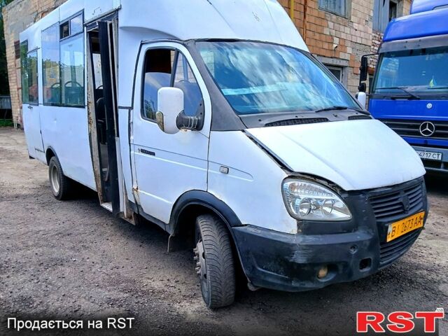Белый ГАЗ РУТА, объемом двигателя 2.4 л и пробегом 400 тыс. км за 2200 $, фото 1 на Automoto.ua