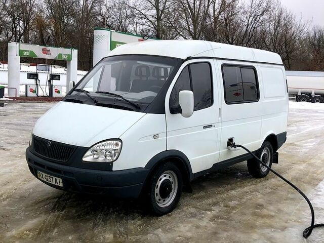 Белый ГАЗ Соболь, объемом двигателя 2.3 л и пробегом 1400 тыс. км за 2500 $, фото 1 на Automoto.ua