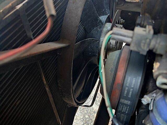 Белый ГАЗ Соболь, объемом двигателя 2.5 л и пробегом 280 тыс. км за 2200 $, фото 1 на Automoto.ua