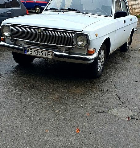 Белый ГАЗ Волга, объемом двигателя 2.4 л и пробегом 127 тыс. км за 600 $, фото 1 на Automoto.ua