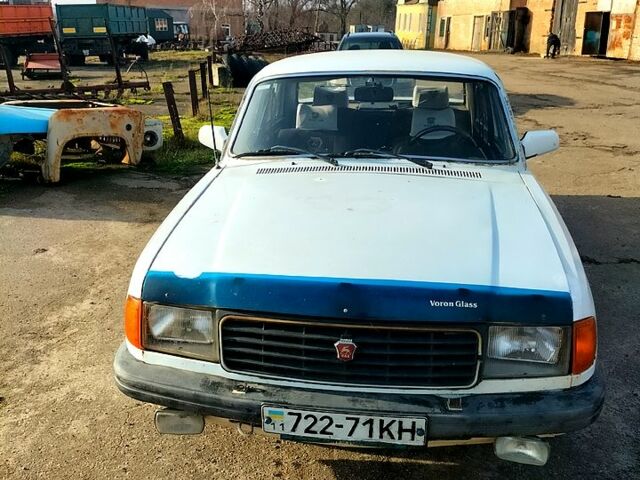 Белый ГАЗ Волга, объемом двигателя 2.4 л и пробегом 0 тыс. км за 940 $, фото 1 на Automoto.ua