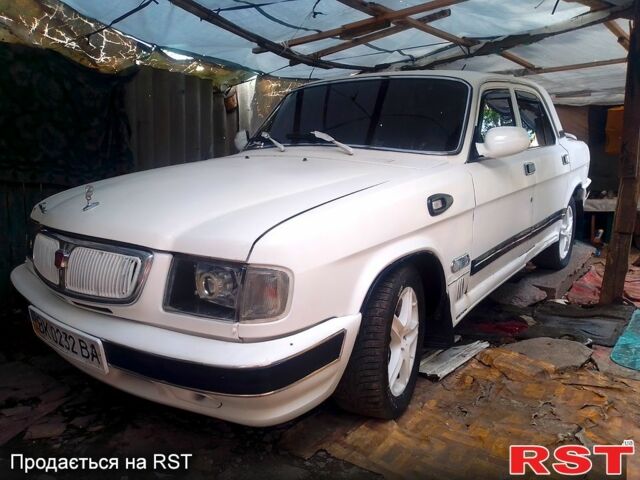 Белый ГАЗ Волга, объемом двигателя 2.4 л и пробегом 0 тыс. км за 630 $, фото 1 на Automoto.ua