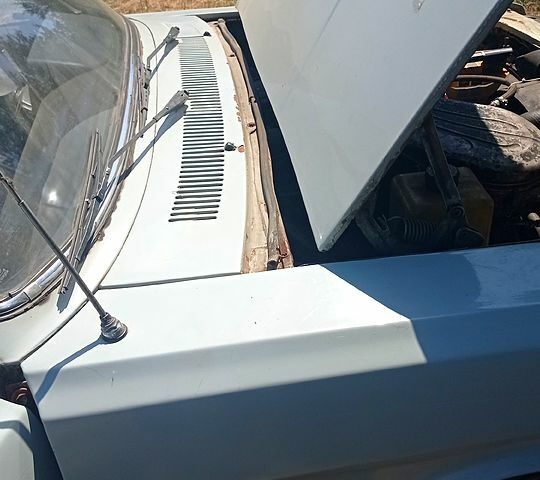 ГАЗ Волга, объемом двигателя 2 л и пробегом 95 тыс. км за 1100 $, фото 1 на Automoto.ua