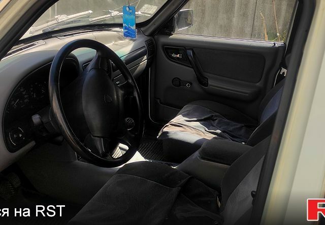 ГАЗ Волга, об'ємом двигуна 2.4 л та пробігом 106 тис. км за 750 $, фото 1 на Automoto.ua