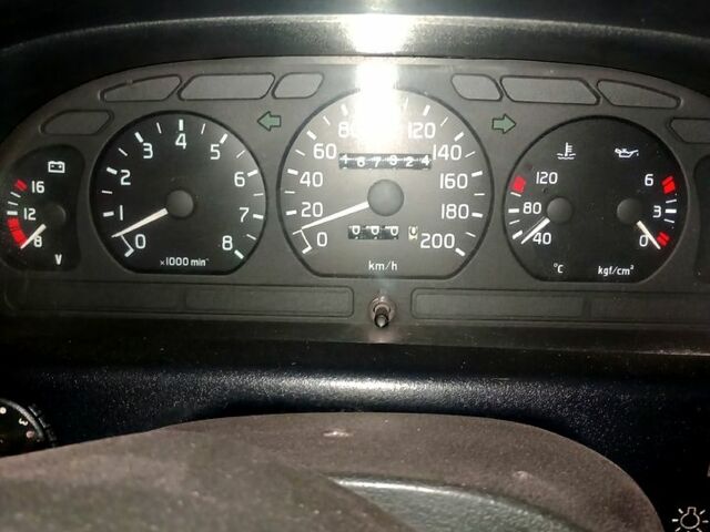 ГАЗ Волга, объемом двигателя 2.4 л и пробегом 170 тыс. км за 700 $, фото 1 на Automoto.ua