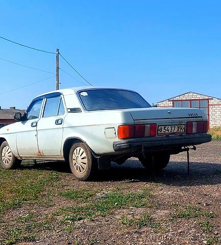 Сірий ГАЗ Волга, об'ємом двигуна 2.4 л та пробігом 200 тис. км за 380 $, фото 1 на Automoto.ua