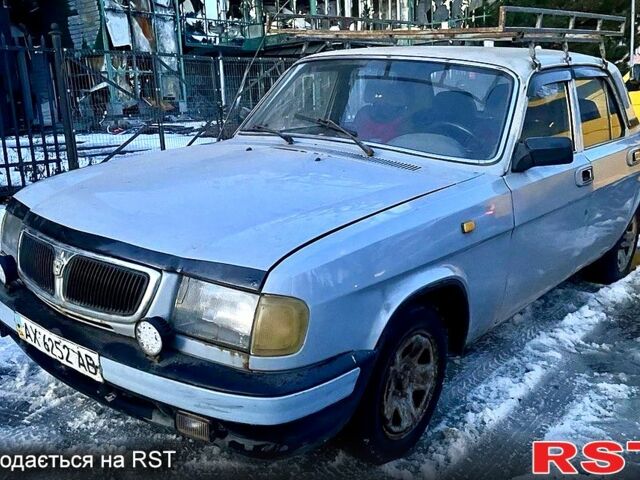 Серый ГАЗ Волга, объемом двигателя 2.4 л и пробегом 150 тыс. км за 300 $, фото 1 на Automoto.ua