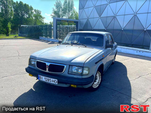 Серый ГАЗ Волга, объемом двигателя 2.4 л и пробегом 250 тыс. км за 999 $, фото 1 на Automoto.ua