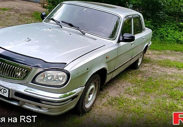 Серый ГАЗ Волга, объемом двигателя 2.5 л и пробегом 200 тыс. км за 1600 $, фото 1 на Automoto.ua