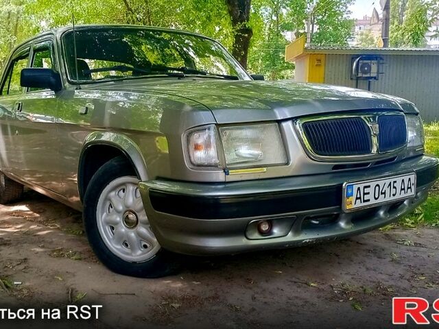 Серый ГАЗ Волга, объемом двигателя 2.4 л и пробегом 135 тыс. км за 2000 $, фото 1 на Automoto.ua