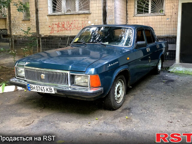 Синий ГАЗ Волга, объемом двигателя 2.4 л и пробегом 153 тыс. км за 1100 $, фото 1 на Automoto.ua