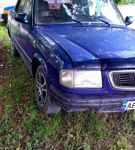 Синій ГАЗ Волга, об'ємом двигуна 2.4 л та пробігом 300 тис. км за 700 $, фото 1 на Automoto.ua