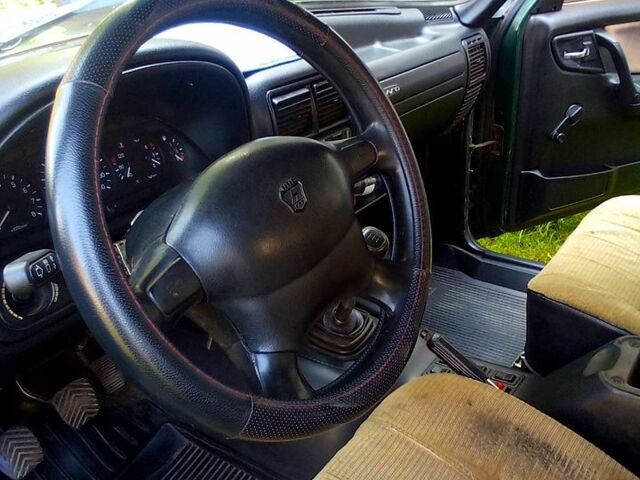 Зеленый ГАЗ Волга, объемом двигателя 2.4 л и пробегом 0 тыс. км за 800 $, фото 1 на Automoto.ua