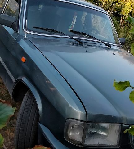 Зелений ГАЗ Волга, об'ємом двигуна 2.4 л та пробігом 215 тис. км за 1200 $, фото 1 на Automoto.ua