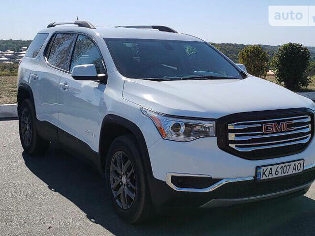 Білий ДжіЕмСі Acadia, об'ємом двигуна 3.6 л та пробігом 60 тис. км за 26300 $, фото 1 на Automoto.ua