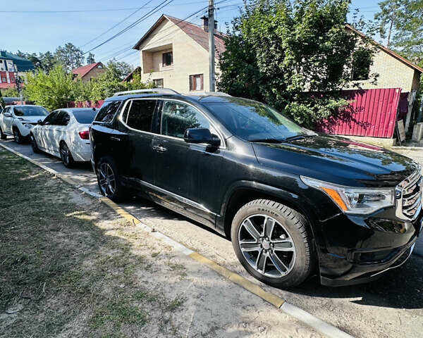 Чорний ДжіЕмСі Acadia, об'ємом двигуна 3.6 л та пробігом 141 тис. км за 20000 $, фото 1 на Automoto.ua