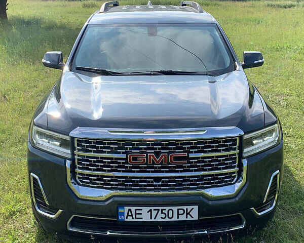 Сірий ДжіЕмСі Acadia, об'ємом двигуна 2.5 л та пробігом 27 тис. км за 27000 $, фото 1 на Automoto.ua